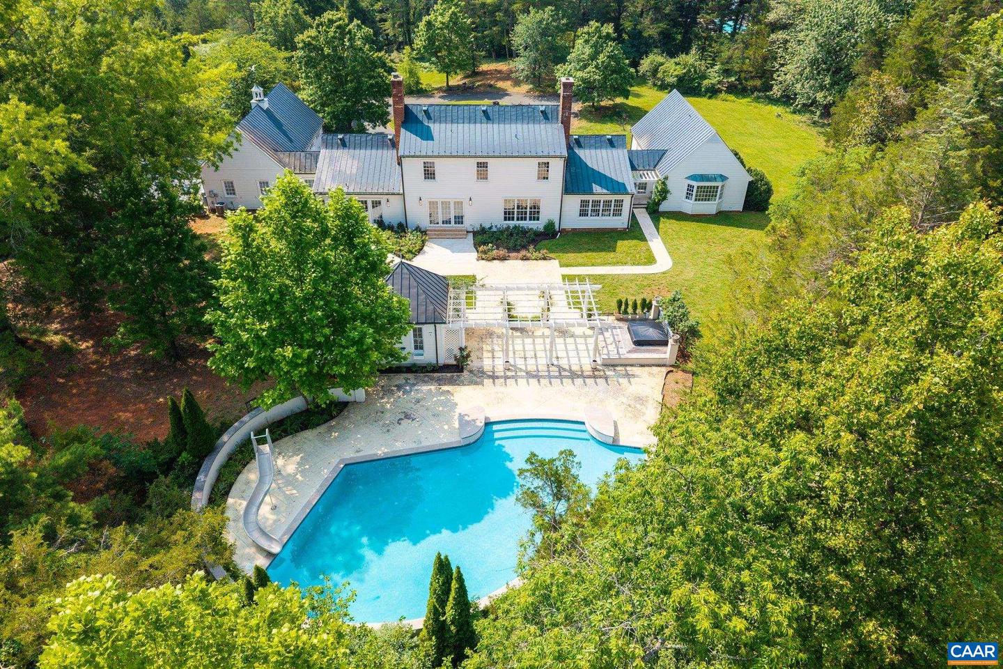 100 TALLY HO DR, CHARLOTTESVILLE, Virginia 22901, 4 Bedrooms Bedrooms, ,5 BathroomsBathrooms,Residential,For sale,100 TALLY HO DR,665597 MLS # 665597