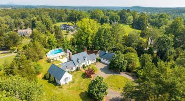 100 TALLY HO DR, CHARLOTTESVILLE, Virginia 22901, 4 Bedrooms Bedrooms, ,5 BathroomsBathrooms,Residential,For sale,100 TALLY HO DR,665597 MLS # 665597