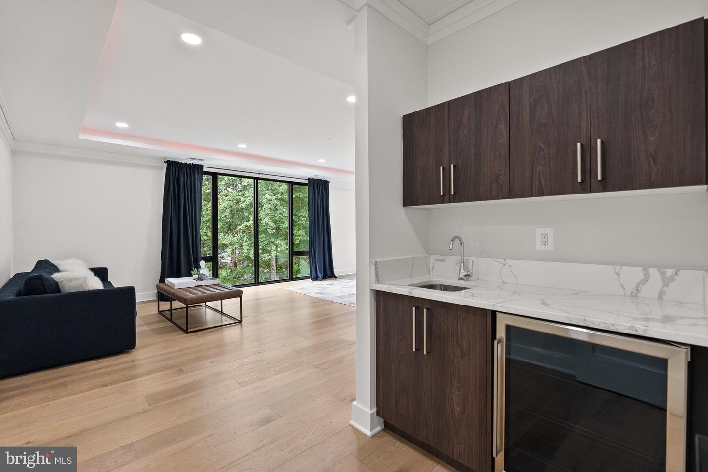 8100 LEWINSVILLE, MCLEAN, Virginia 22102, 6 Bedrooms Bedrooms, ,7 BathroomsBathrooms,Residential,For sale,8100 LEWINSVILLE,VAFX2246764 MLS # VAFX2246764