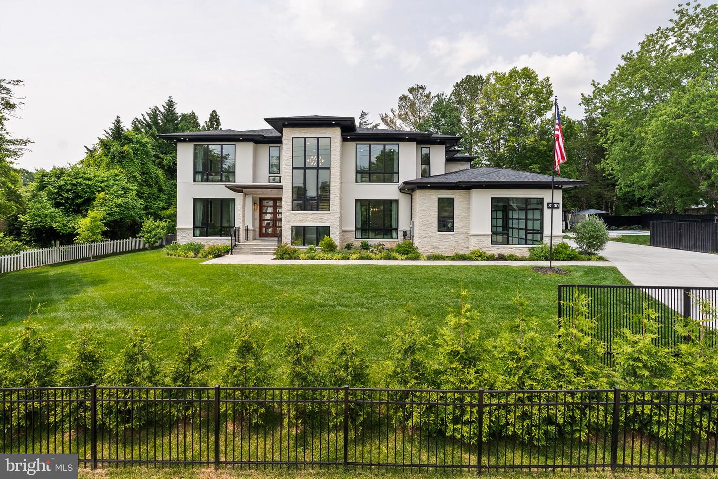 8100 LEWINSVILLE, MCLEAN, Virginia 22102, 6 Bedrooms Bedrooms, ,7 BathroomsBathrooms,Residential,For sale,8100 LEWINSVILLE,VAFX2246764 MLS # VAFX2246764