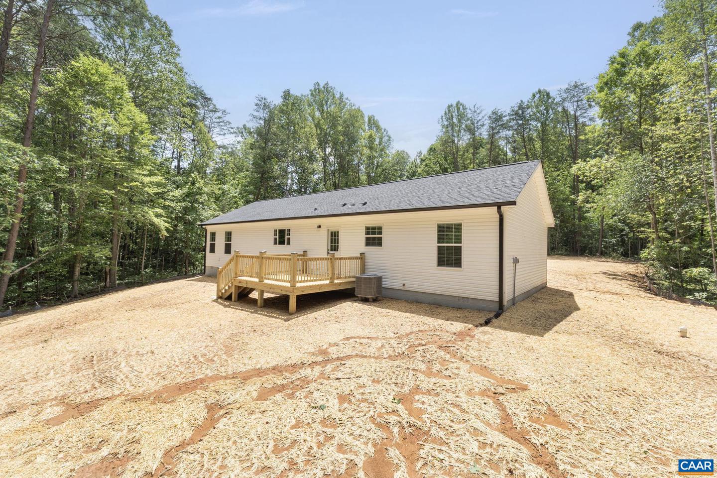 110 ROCKWALL DR, LOUISA, Virginia 23093, 4 Bedrooms Bedrooms, ,2 BathroomsBathrooms,Residential,For sale,110 ROCKWALL DR,665611 MLS # 665611