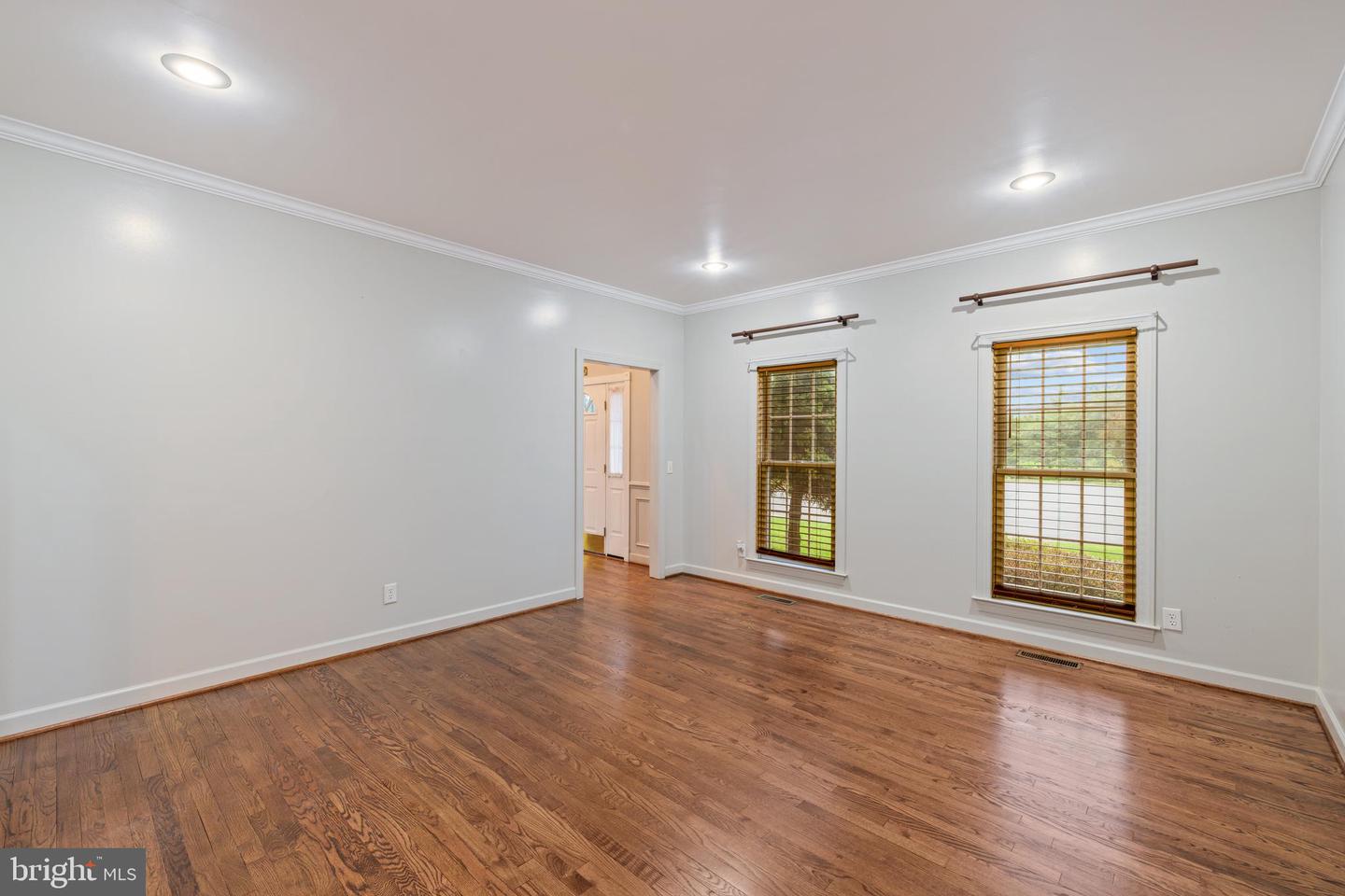 580 MYERS AVE, HARRISONBURG, Virginia 22801, 7 Bedrooms Bedrooms, ,4 BathroomsBathrooms,Residential,For sale,580 MYERS AVE,VAHC2000426 MLS # VAHC2000426
