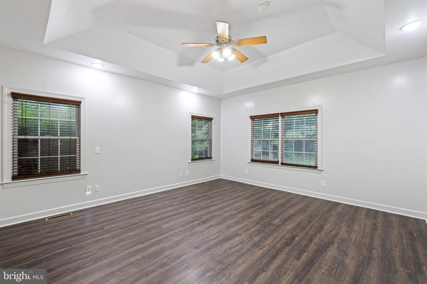 580 MYERS AVE, HARRISONBURG, Virginia 22801, 7 Bedrooms Bedrooms, ,4 BathroomsBathrooms,Residential,For sale,580 MYERS AVE,VAHC2000426 MLS # VAHC2000426