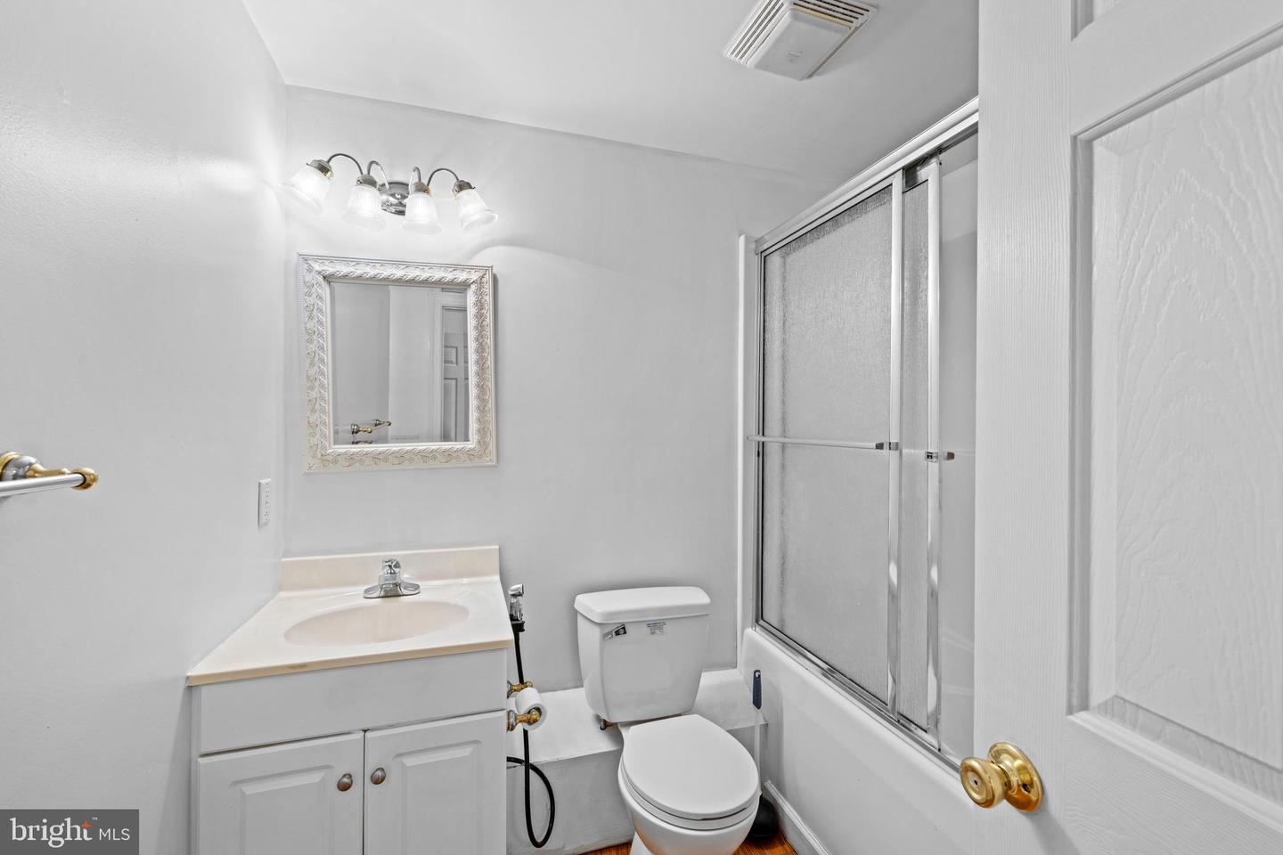 580 MYERS AVE, HARRISONBURG, Virginia 22801, 7 Bedrooms Bedrooms, ,4 BathroomsBathrooms,Residential,For sale,580 MYERS AVE,VAHC2000426 MLS # VAHC2000426