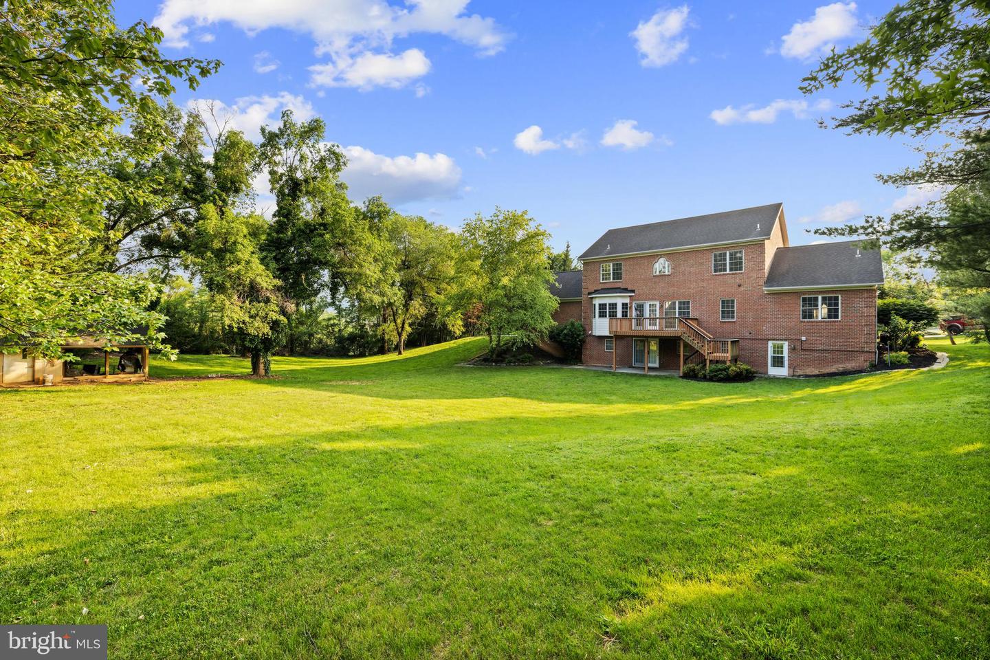 580 MYERS AVE, HARRISONBURG, Virginia 22801, 7 Bedrooms Bedrooms, ,4 BathroomsBathrooms,Residential,For sale,580 MYERS AVE,VAHC2000426 MLS # VAHC2000426