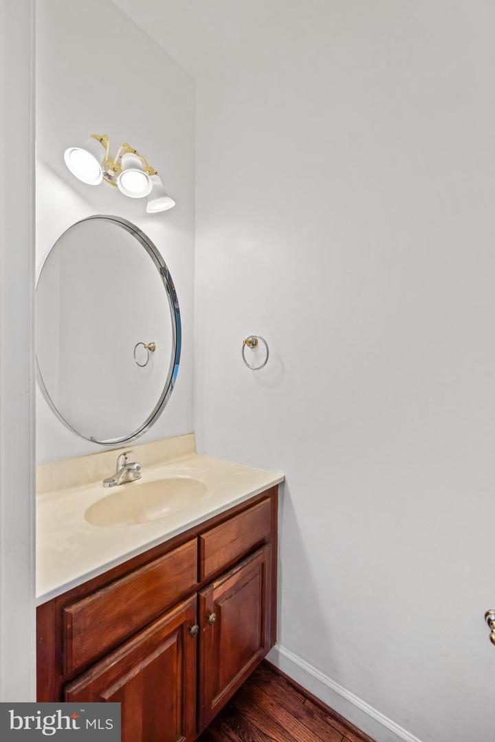 580 MYERS AVE, HARRISONBURG, Virginia 22801, 7 Bedrooms Bedrooms, ,4 BathroomsBathrooms,Residential,For sale,580 MYERS AVE,VAHC2000426 MLS # VAHC2000426