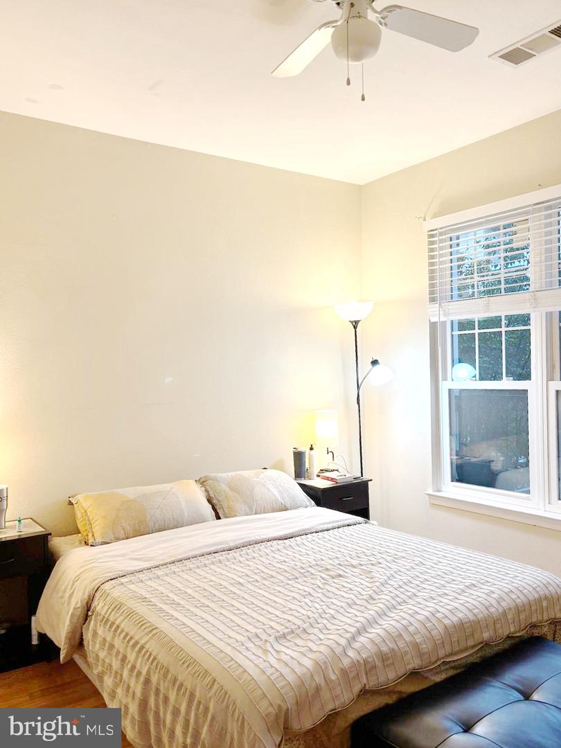 1581 SPRING GATE DR #5207, MCLEAN, Virginia 22102, 1 Bedroom Bedrooms, ,1 BathroomBathrooms,Residential,For sale,1581 SPRING GATE DR #5207,VAFX2246168 MLS # VAFX2246168