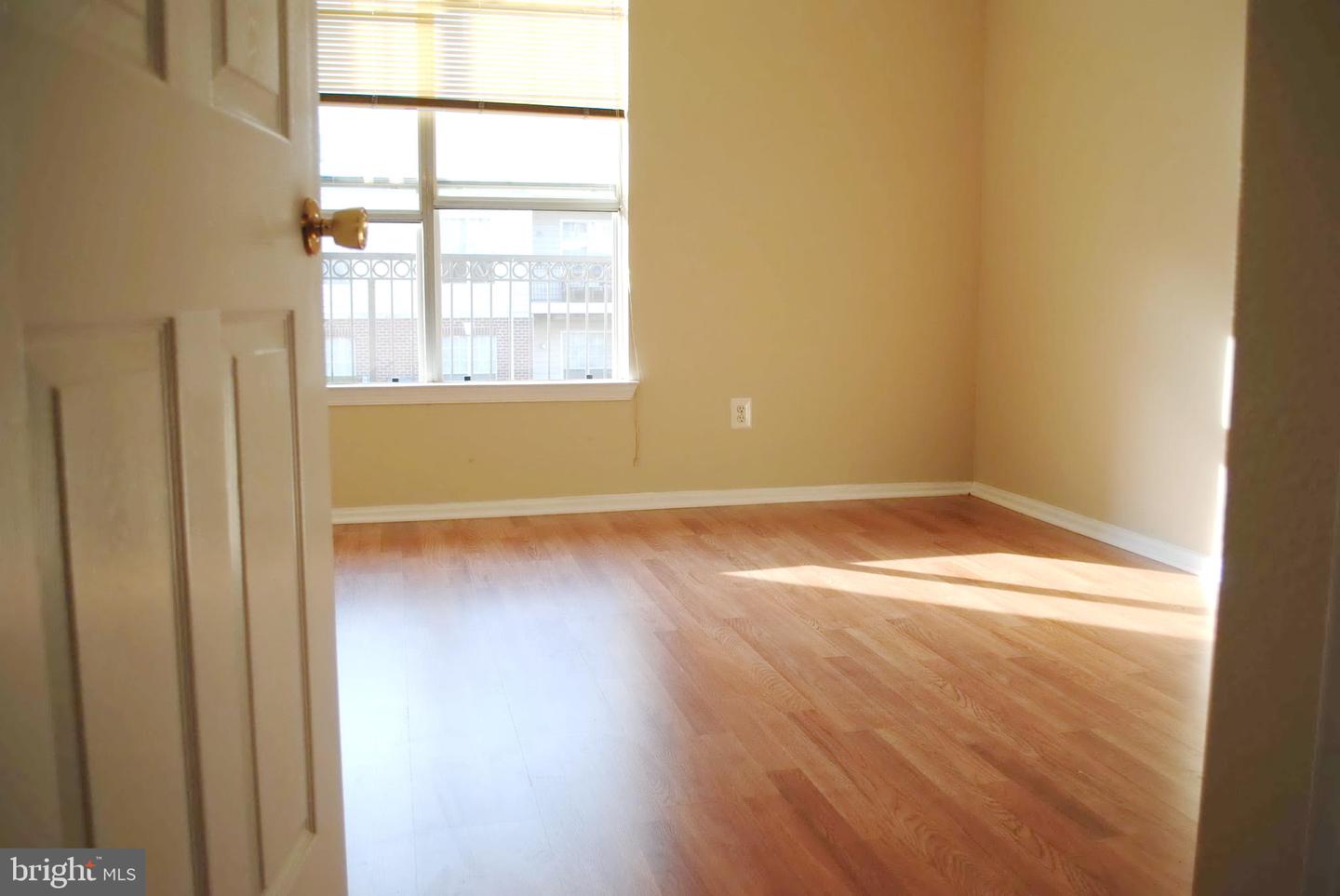 1581 SPRING GATE DR #5207, MCLEAN, Virginia 22102, 1 Bedroom Bedrooms, ,1 BathroomBathrooms,Residential,For sale,1581 SPRING GATE DR #5207,VAFX2246168 MLS # VAFX2246168