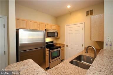 1581 SPRING GATE DR #5207, MCLEAN, Virginia 22102, 1 Bedroom Bedrooms, ,1 BathroomBathrooms,Residential,For sale,1581 SPRING GATE DR #5207,VAFX2246168 MLS # VAFX2246168