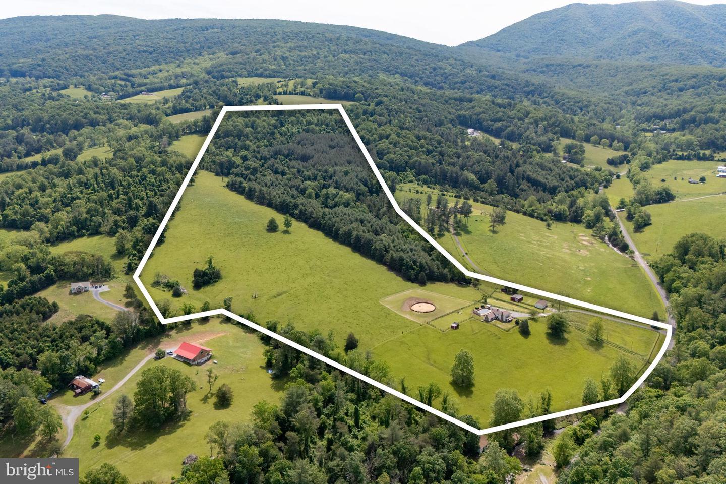 379 SHENK HOLLOW RD, LURAY, Virginia 22835, 3 Bedrooms Bedrooms, ,2 BathroomsBathrooms,Residential,For sale,379 SHENK HOLLOW RD,VAPA2005010 MLS # VAPA2005010