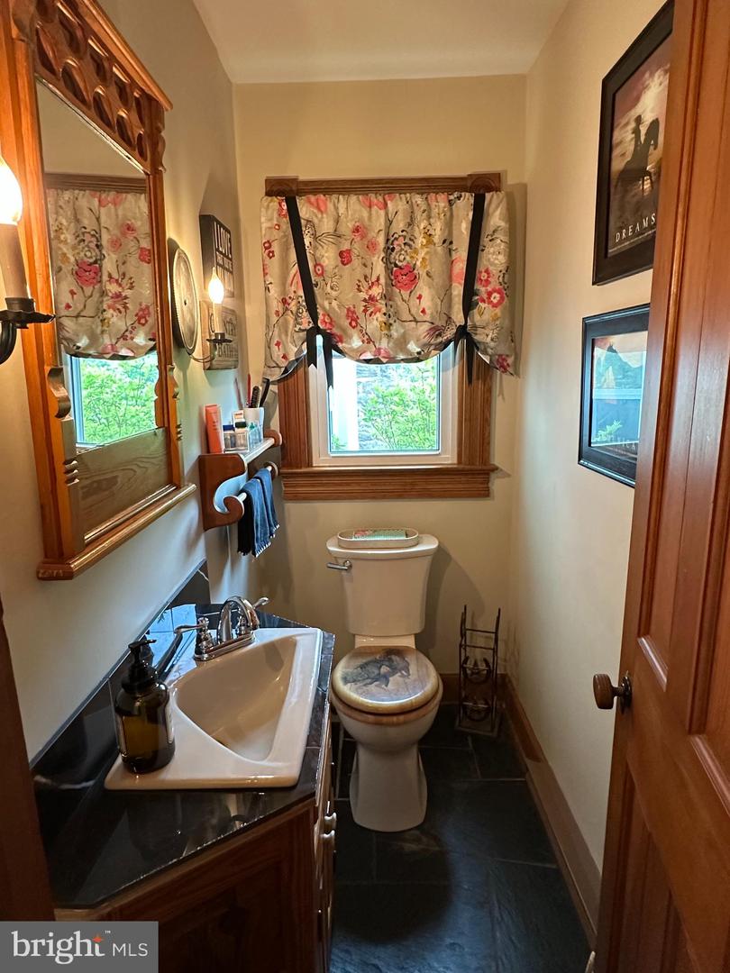 379 SHENK HOLLOW RD, LURAY, Virginia 22835, 3 Bedrooms Bedrooms, ,2 BathroomsBathrooms,Residential,For sale,379 SHENK HOLLOW RD,VAPA2005010 MLS # VAPA2005010
