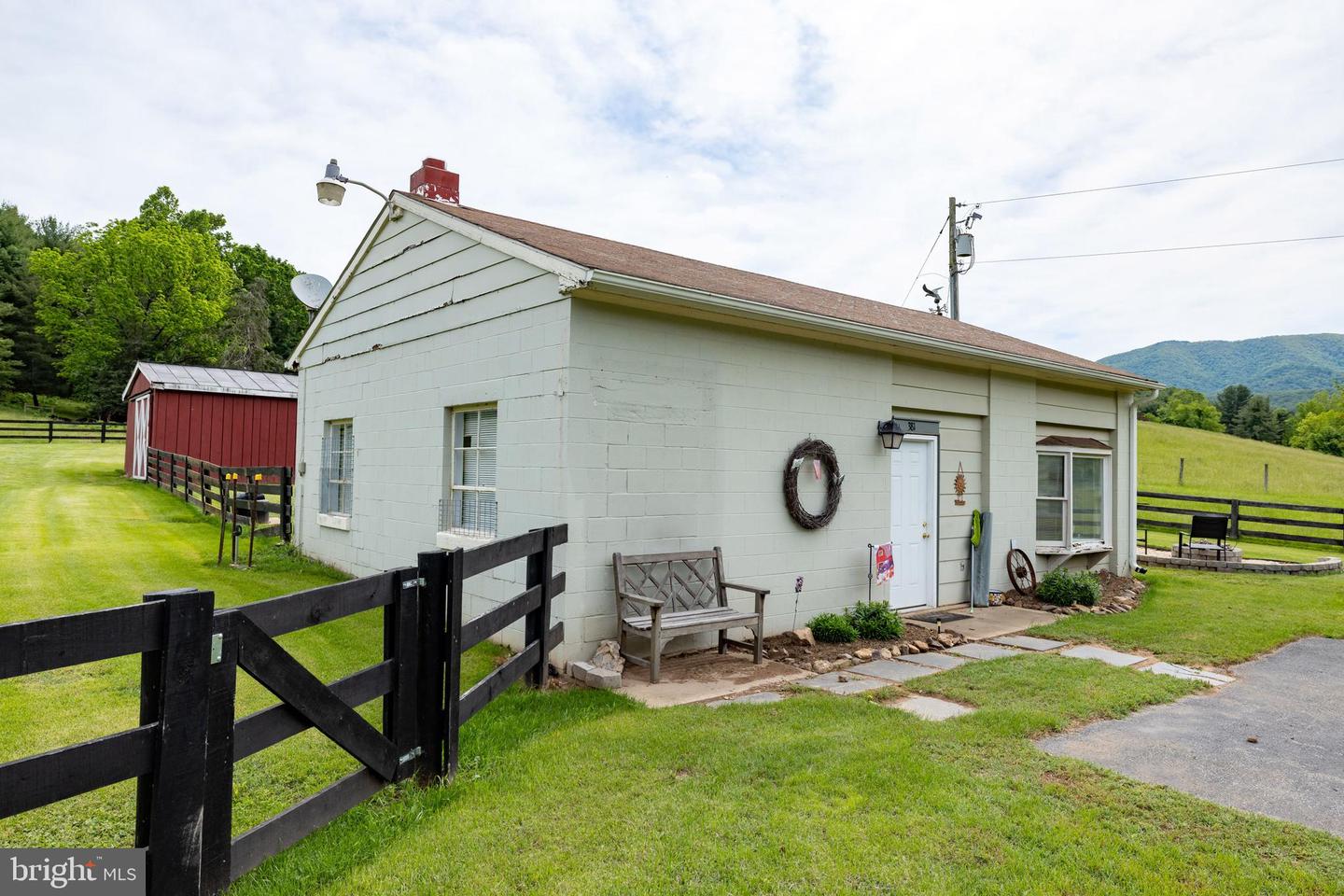 379 SHENK HOLLOW RD, LURAY, Virginia 22835, 3 Bedrooms Bedrooms, ,2 BathroomsBathrooms,Residential,For sale,379 SHENK HOLLOW RD,VAPA2005010 MLS # VAPA2005010