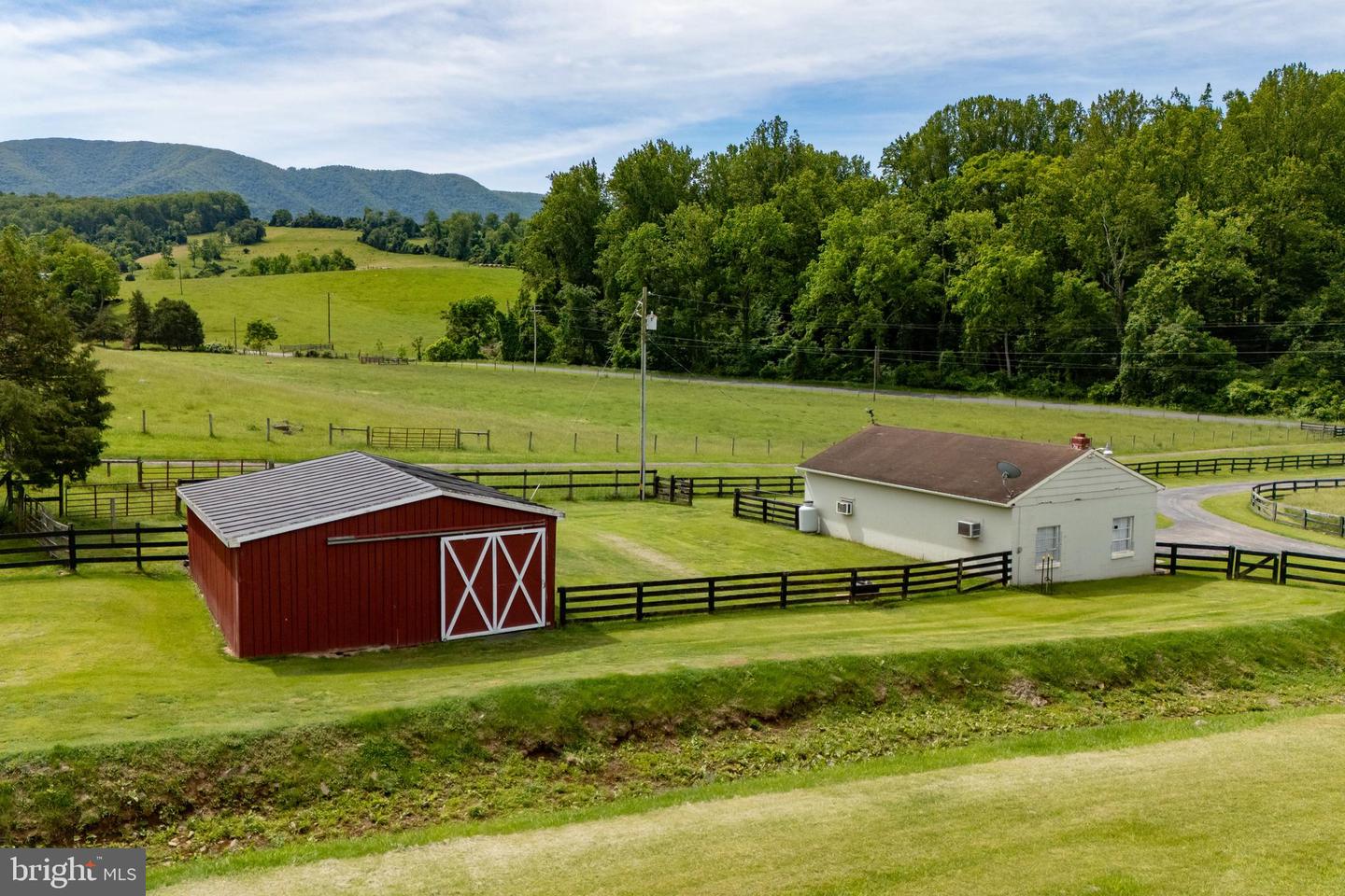 379 SHENK HOLLOW RD, LURAY, Virginia 22835, 3 Bedrooms Bedrooms, ,2 BathroomsBathrooms,Residential,For sale,379 SHENK HOLLOW RD,VAPA2005010 MLS # VAPA2005010