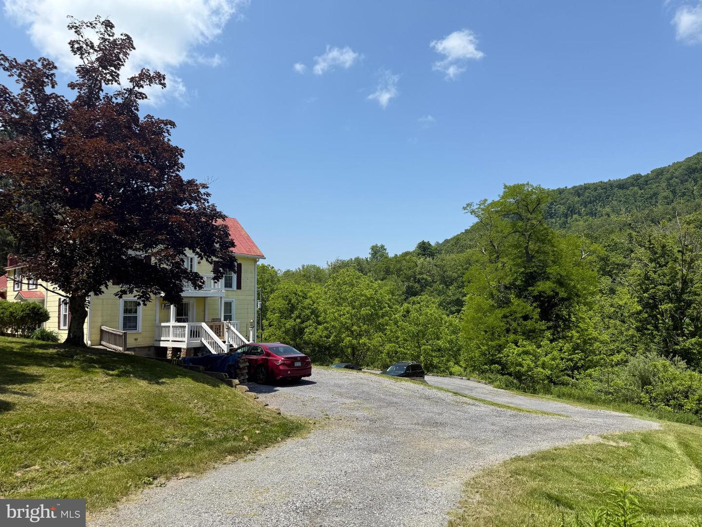 12509 SAM SNEAD HWY, WARM SPRINGS, Virginia 24484, 6 Bedrooms Bedrooms, 12 Rooms Rooms,3 BathroomsBathrooms,Residential,For sale,12509 SAM SNEAD HWY,VABT2000038 MLS # VABT2000038