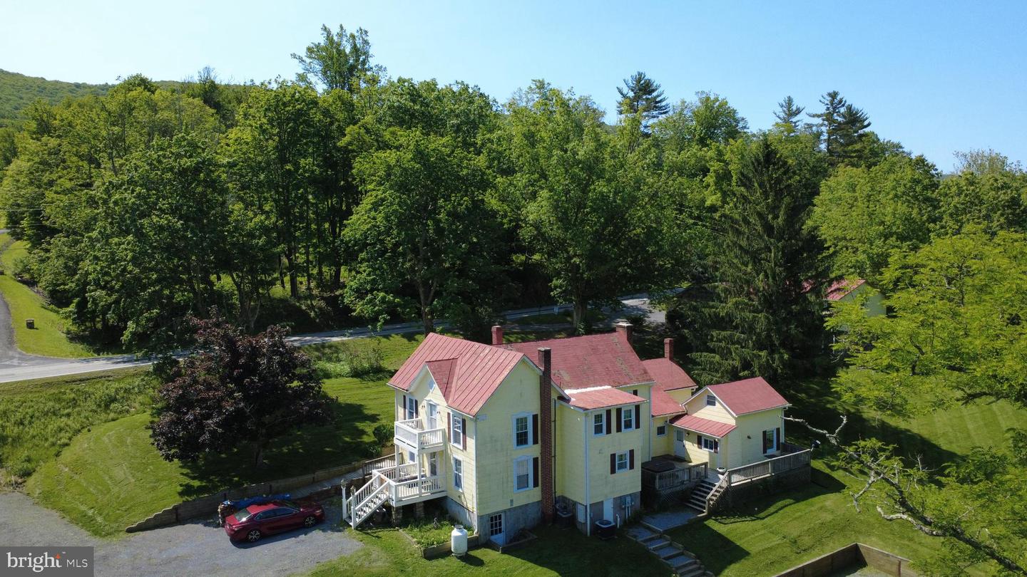 12509 SAM SNEAD HWY, WARM SPRINGS, Virginia 24484, 6 Bedrooms Bedrooms, 12 Rooms Rooms,3 BathroomsBathrooms,Residential,For sale,12509 SAM SNEAD HWY,VABT2000038 MLS # VABT2000038