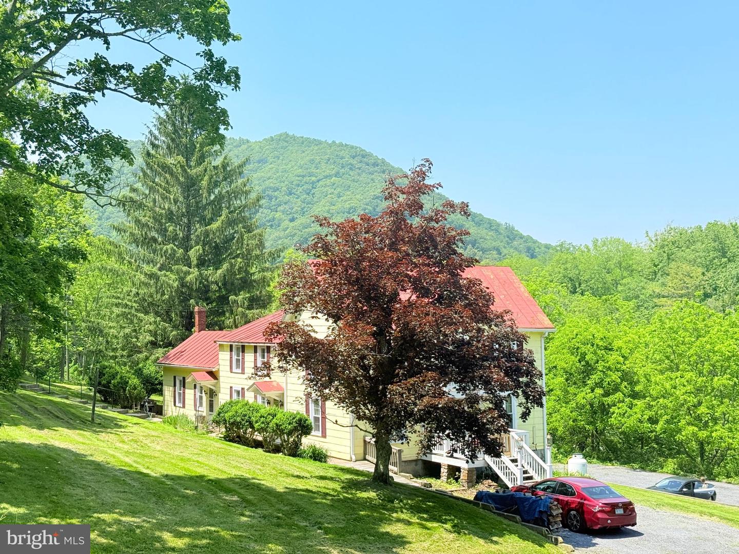 12509 SAM SNEAD HWY, WARM SPRINGS, Virginia 24484, 6 Bedrooms Bedrooms, 12 Rooms Rooms,3 BathroomsBathrooms,Residential,For sale,12509 SAM SNEAD HWY,VABT2000038 MLS # VABT2000038