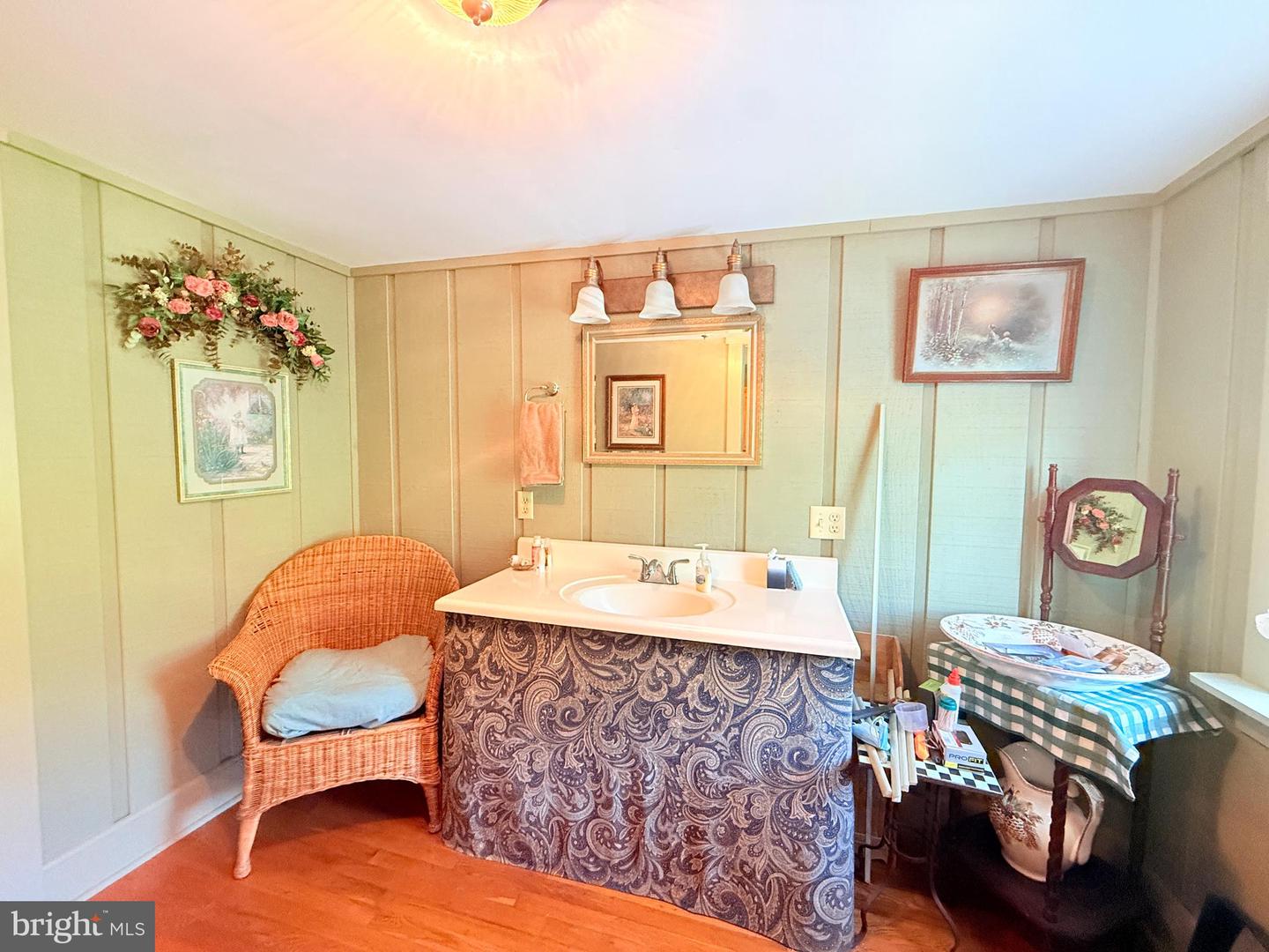 12509 SAM SNEAD HWY, WARM SPRINGS, Virginia 24484, 6 Bedrooms Bedrooms, 12 Rooms Rooms,3 BathroomsBathrooms,Residential,For sale,12509 SAM SNEAD HWY,VABT2000038 MLS # VABT2000038