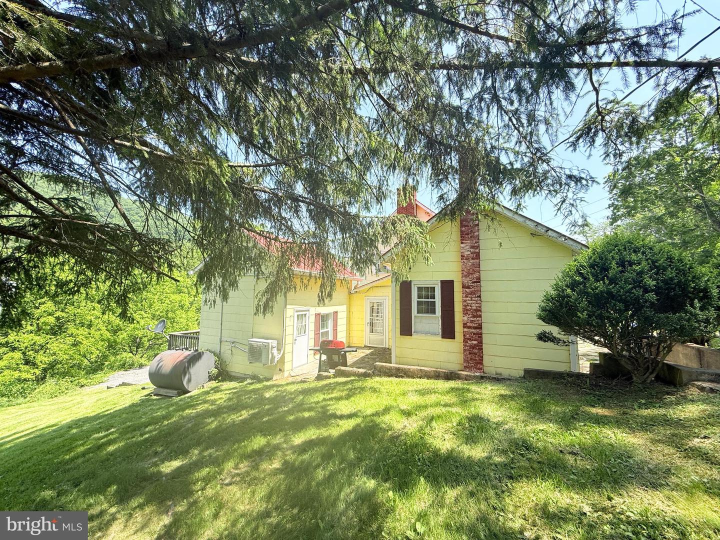 12509 SAM SNEAD HWY, WARM SPRINGS, Virginia 24484, 6 Bedrooms Bedrooms, 12 Rooms Rooms,3 BathroomsBathrooms,Residential,For sale,12509 SAM SNEAD HWY,VABT2000038 MLS # VABT2000038