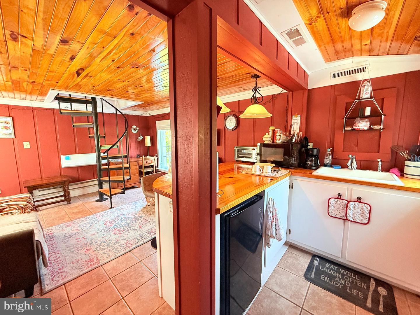 12509 SAM SNEAD HWY, WARM SPRINGS, Virginia 24484, 6 Bedrooms Bedrooms, 12 Rooms Rooms,3 BathroomsBathrooms,Residential,For sale,12509 SAM SNEAD HWY,VABT2000038 MLS # VABT2000038