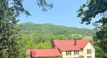 12509 SAM SNEAD HWY, WARM SPRINGS, Virginia 24484, 6 Bedrooms Bedrooms, 12 Rooms Rooms,3 BathroomsBathrooms,Residential,For sale,12509 SAM SNEAD HWY,VABT2000038 MLS # VABT2000038