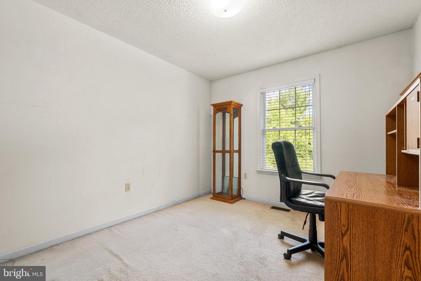 325 TEVIS ST, WINCHESTER, Virginia 22601, 3 Bedrooms Bedrooms, ,3 BathroomsBathrooms,Residential,For sale,325 TEVIS ST,VAWI2007946 MLS # VAWI2007946