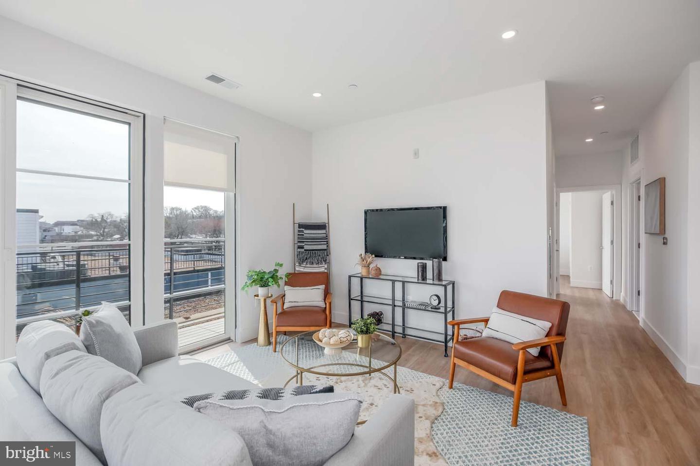 2310 4TH ST NE #P28, WASHINGTON, District Of Columbia 20002, 2 Bedrooms Bedrooms, ,2 BathroomsBathrooms,Residential,For sale,2310 4TH ST NE #P28,DCDC2205206 MLS # DCDC2205206