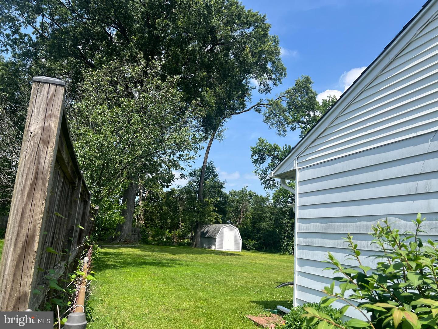 5213 MONTGOMERY ST, SPRINGFIELD, Virginia 22151, 4 Bedrooms Bedrooms, ,2 BathroomsBathrooms,Residential,For sale,5213 MONTGOMERY ST,VAFX2246846 MLS # VAFX2246846