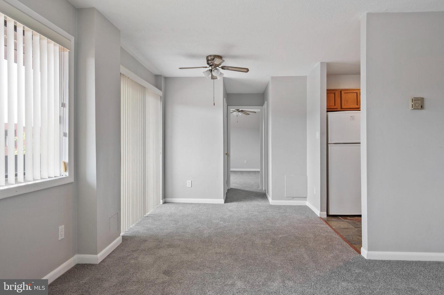 1529 S GEORGE MASON DR #20, ARLINGTON, Virginia 22204, 1 Bedroom Bedrooms, ,1 BathroomBathrooms,Residential,For sale,1529 S GEORGE MASON DR #20,VAAR2059058 MLS # VAAR2059058