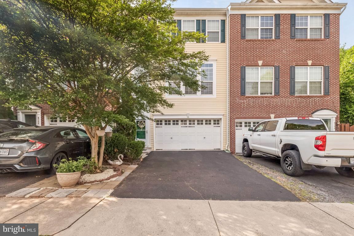 8346 LEIGHLEX CT, MANASSAS, Virginia 20111, 3 Bedrooms Bedrooms, ,3 BathroomsBathrooms,Residential,For sale,8346 LEIGHLEX CT,VAPW2096814 MLS # VAPW2096814