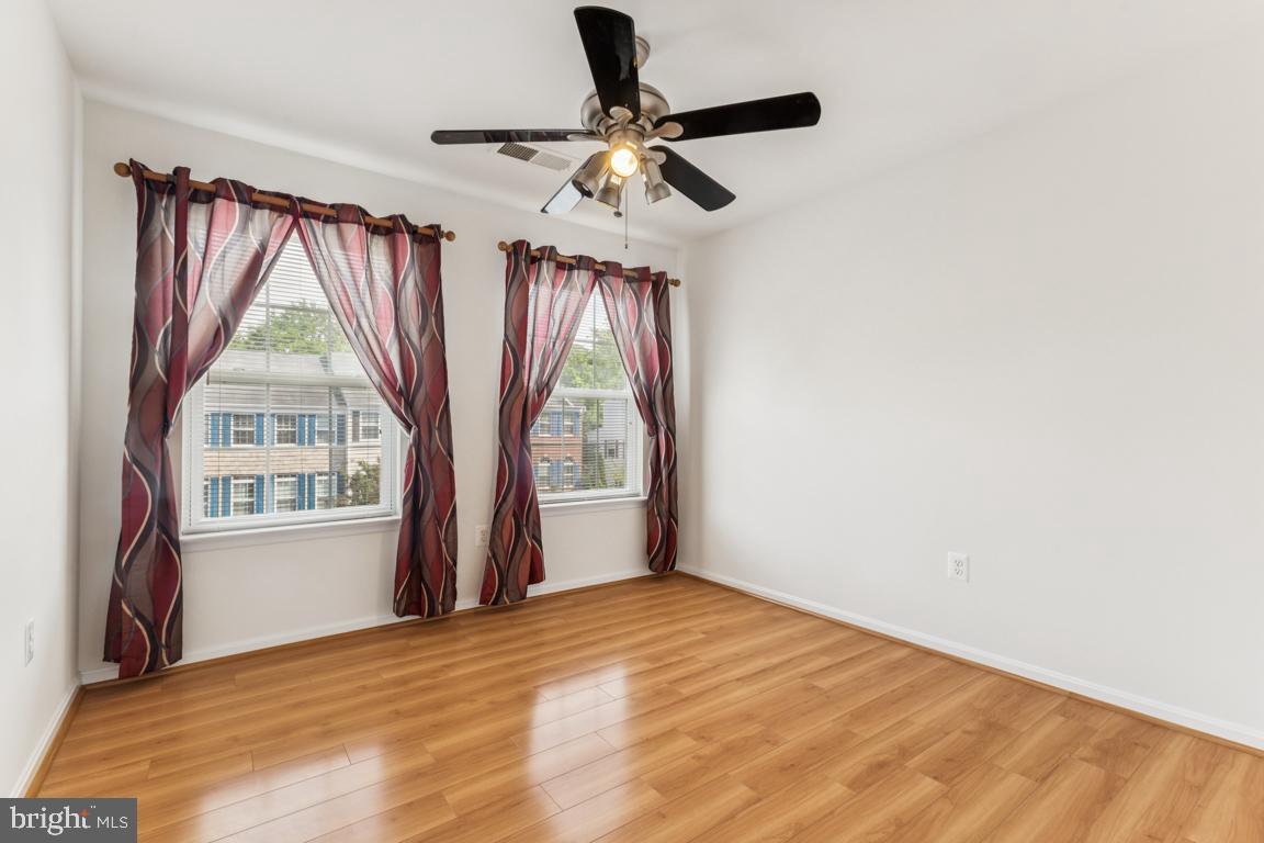 8346 LEIGHLEX CT, MANASSAS, Virginia 20111, 3 Bedrooms Bedrooms, ,3 BathroomsBathrooms,Residential,For sale,8346 LEIGHLEX CT,VAPW2096814 MLS # VAPW2096814