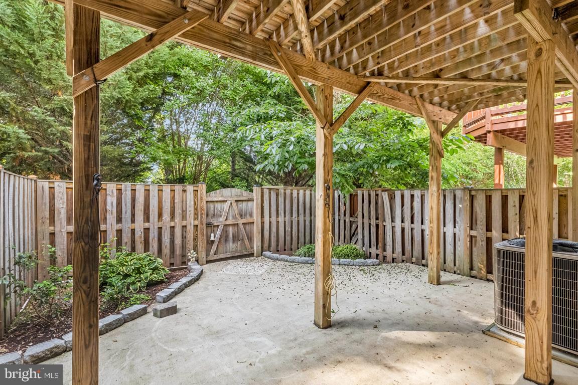 8346 LEIGHLEX CT, MANASSAS, Virginia 20111, 3 Bedrooms Bedrooms, ,3 BathroomsBathrooms,Residential,For sale,8346 LEIGHLEX CT,VAPW2096814 MLS # VAPW2096814