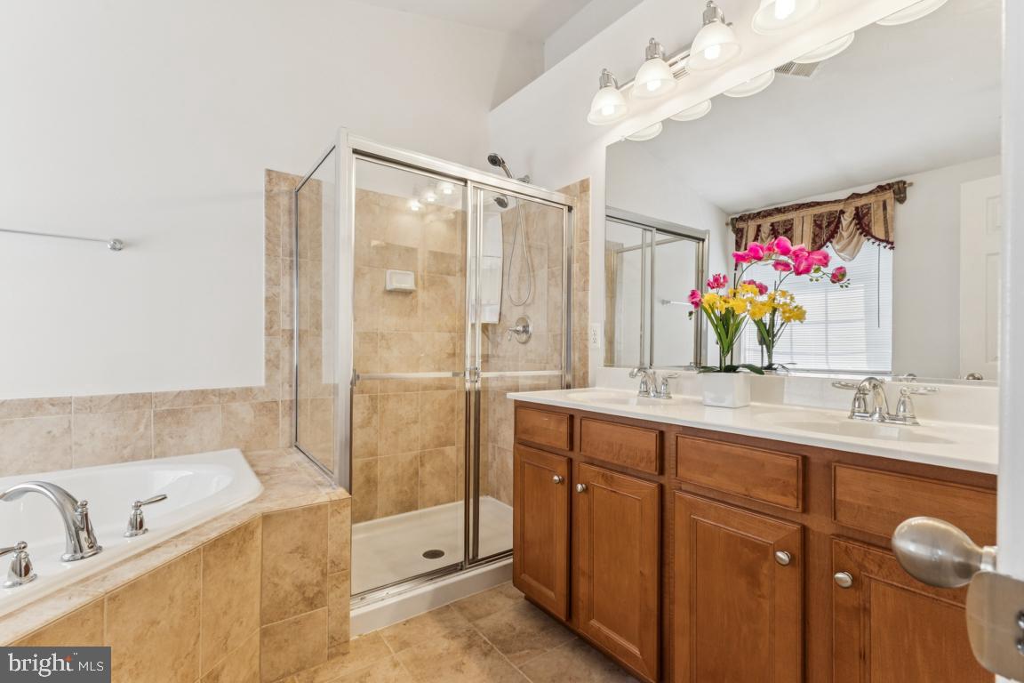 8346 LEIGHLEX CT, MANASSAS, Virginia 20111, 3 Bedrooms Bedrooms, ,3 BathroomsBathrooms,Residential,For sale,8346 LEIGHLEX CT,VAPW2096814 MLS # VAPW2096814