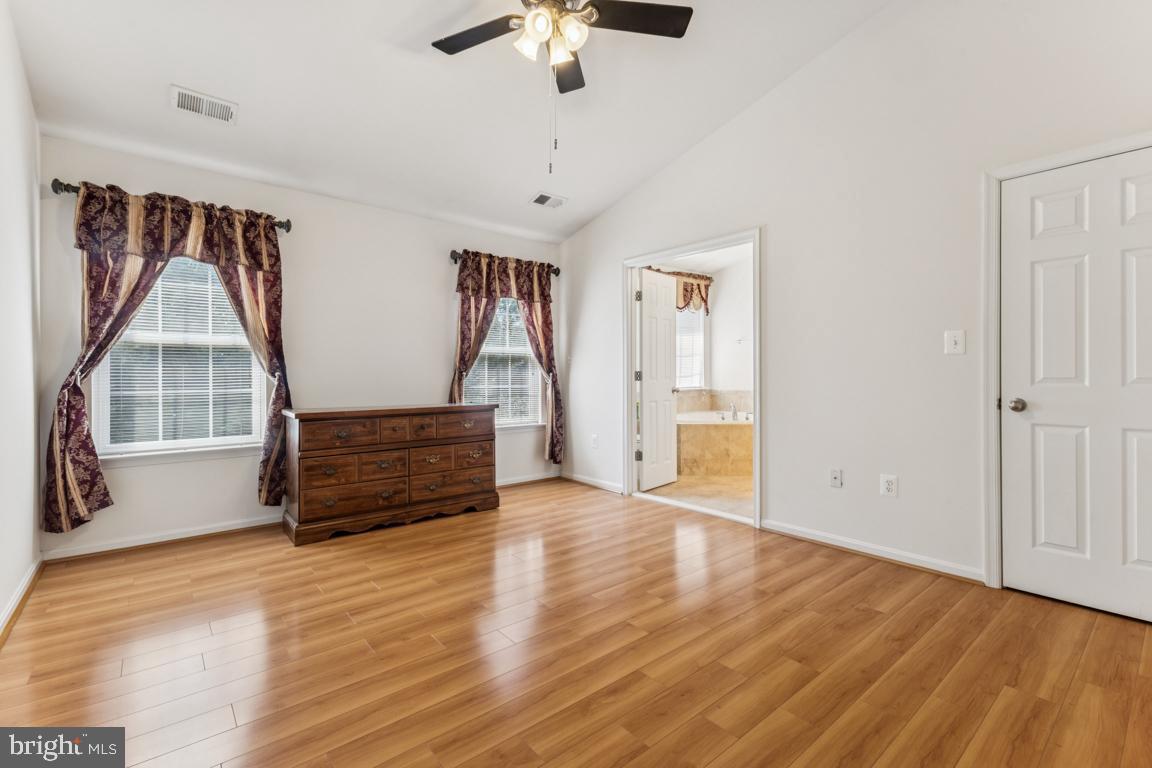 8346 LEIGHLEX CT, MANASSAS, Virginia 20111, 3 Bedrooms Bedrooms, ,3 BathroomsBathrooms,Residential,For sale,8346 LEIGHLEX CT,VAPW2096814 MLS # VAPW2096814
