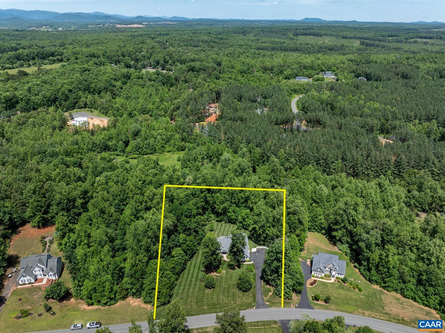 527 HANCOCK DR, RUCKERSVILLE, Virginia 22968, 4 Bedrooms Bedrooms, ,2 BathroomsBathrooms,Residential,For sale,527 HANCOCK DR,665616 MLS # 665616