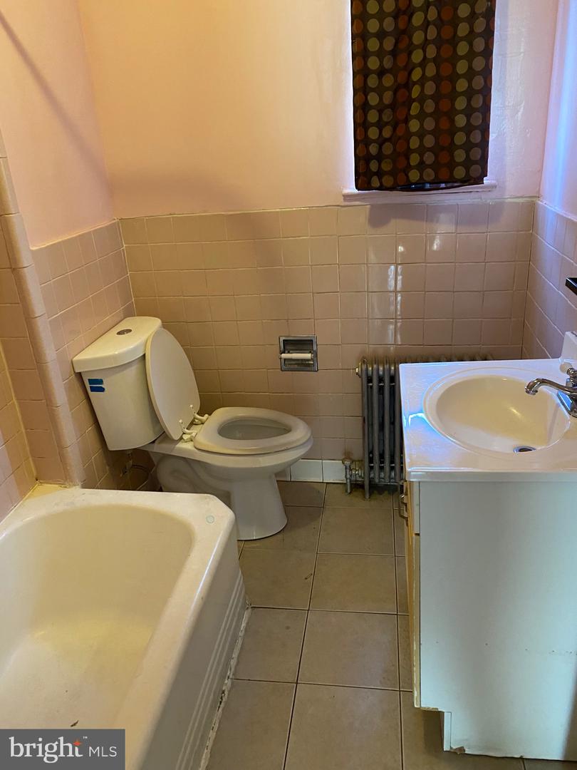 1642 ROSEDALE ST NE, WASHINGTON, District Of Columbia 20002, 3 Bedrooms Bedrooms, ,1 BathroomBathrooms,Residential,For sale,1642 ROSEDALE ST NE,DCDC2205262 MLS # DCDC2205262