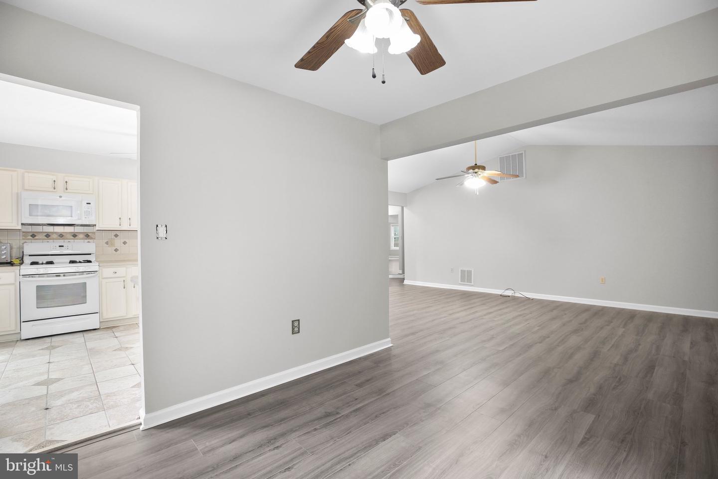 11923 GARDENIA DR, FREDERICKSBURG, Virginia 22407, 3 Bedrooms Bedrooms, ,2 BathroomsBathrooms,Residential,For sale,11923 GARDENIA DR,VASP2033876 MLS # VASP2033876