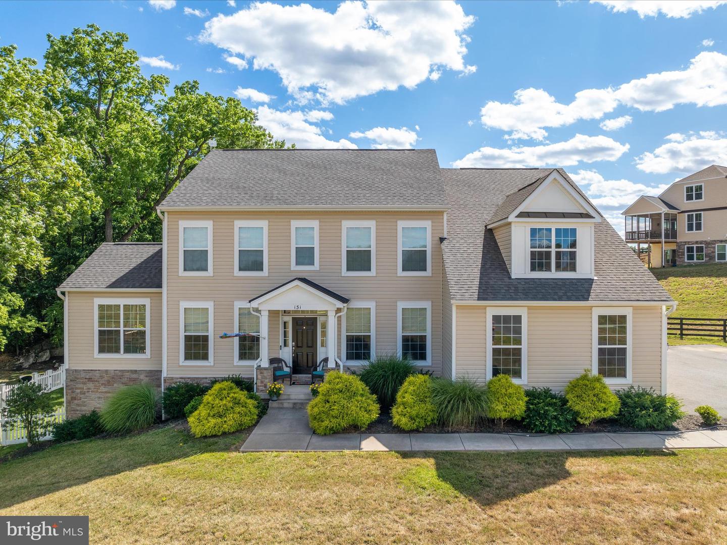 131 CHANTERELLE CT, STEPHENS CITY, Virginia 22655, 4 Bedrooms Bedrooms, ,3 BathroomsBathrooms,Residential,For sale,131 CHANTERELLE CT,VAFV2034810 MLS # VAFV2034810