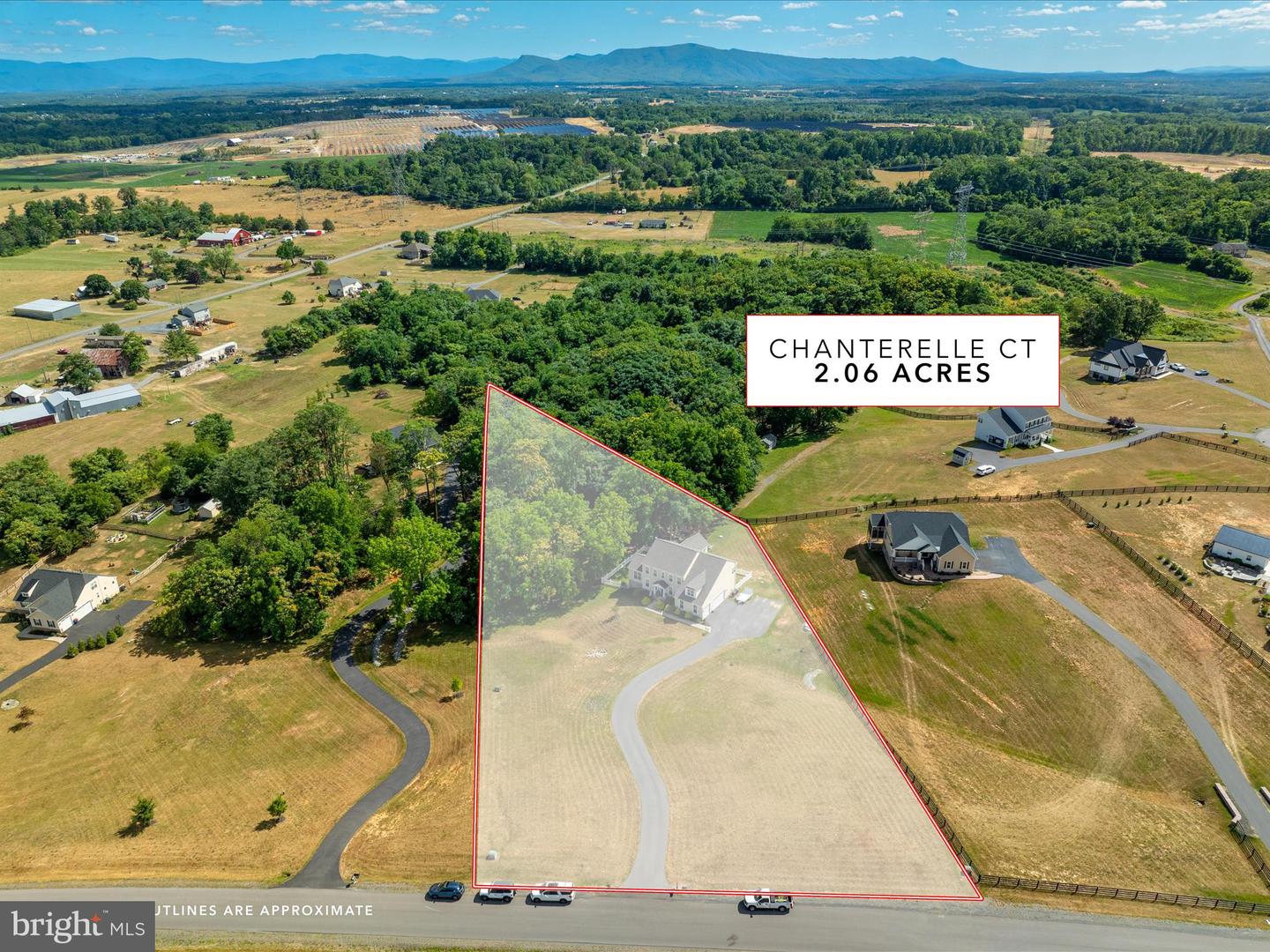 131 CHANTERELLE CT, STEPHENS CITY, Virginia 22655, 4 Bedrooms Bedrooms, ,3 BathroomsBathrooms,Residential,For sale,131 CHANTERELLE CT,VAFV2034810 MLS # VAFV2034810