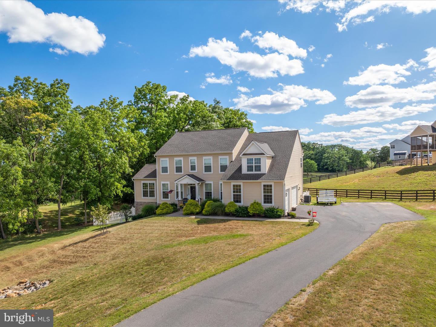 131 CHANTERELLE CT, STEPHENS CITY, Virginia 22655, 4 Bedrooms Bedrooms, ,3 BathroomsBathrooms,Residential,For sale,131 CHANTERELLE CT,VAFV2034810 MLS # VAFV2034810