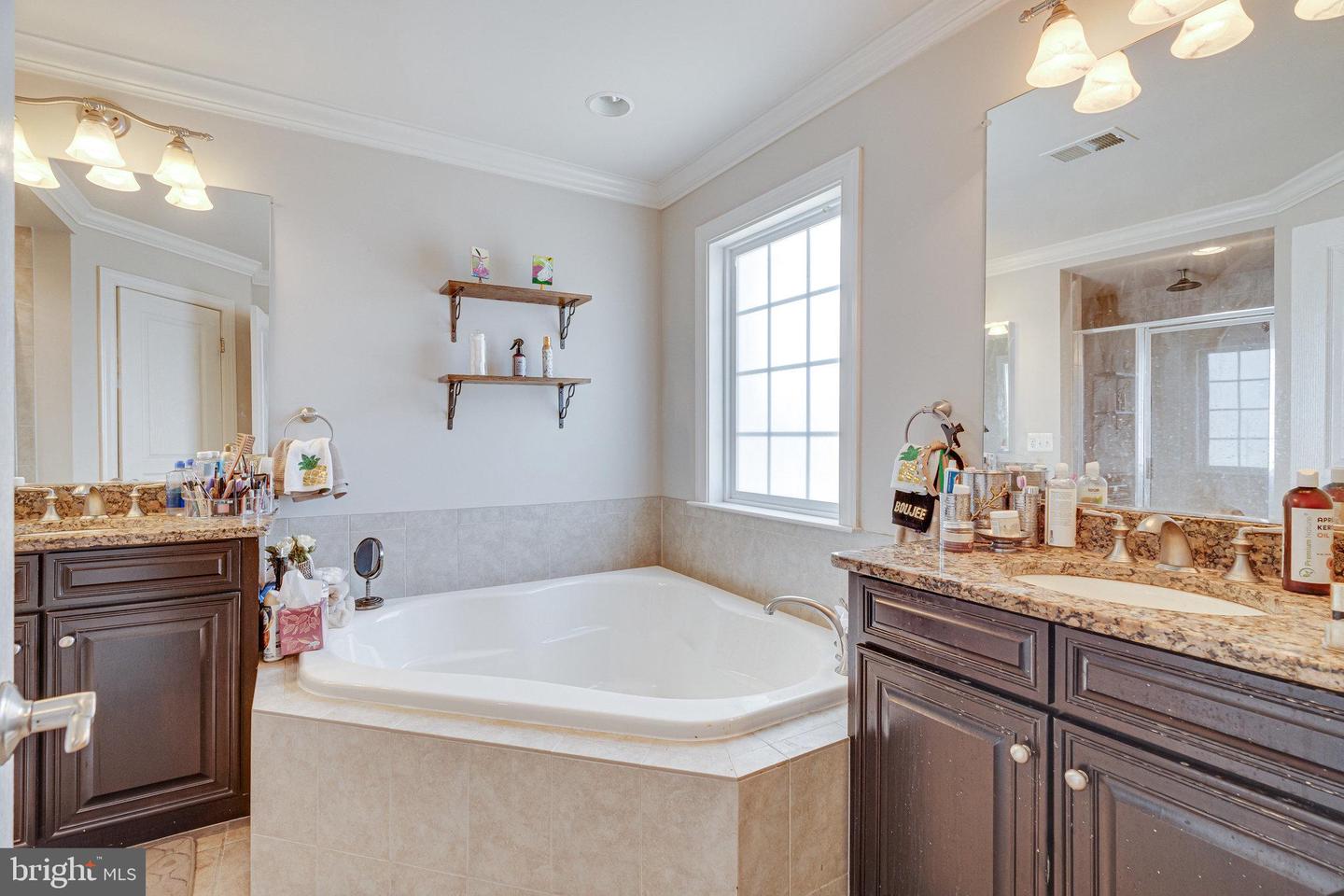 41052 COLTRANE SQ, LEESBURG, Virginia 20175, 3 Bedrooms Bedrooms, ,3 BathroomsBathrooms,Residential,For sale,41052 COLTRANE SQ,VALO2076632 MLS # VALO2076632
