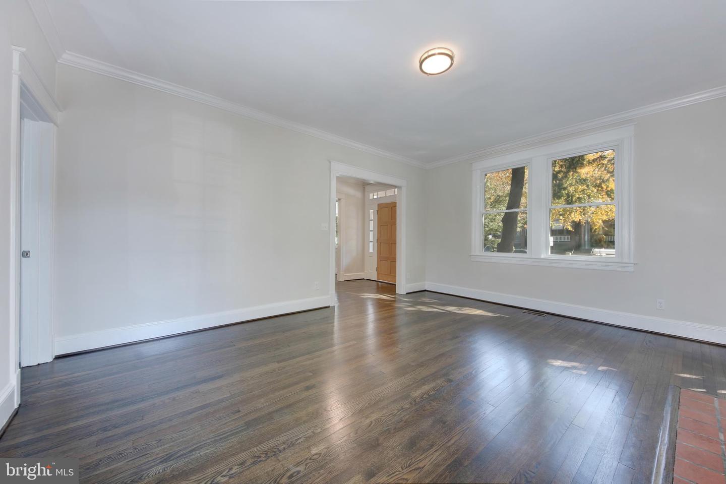 5200 KANSAS AVE NW, WASHINGTON, District Of Columbia 20011, 6 Bedrooms Bedrooms, ,3 BathroomsBathrooms,Residential,For sale,5200 KANSAS AVE NW,DCDC2165744 MLS # DCDC2165744