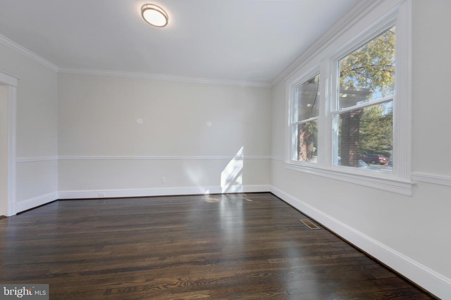 5200 KANSAS AVE NW, WASHINGTON, District Of Columbia 20011, 6 Bedrooms Bedrooms, ,3 BathroomsBathrooms,Residential,For sale,5200 KANSAS AVE NW,DCDC2165744 MLS # DCDC2165744