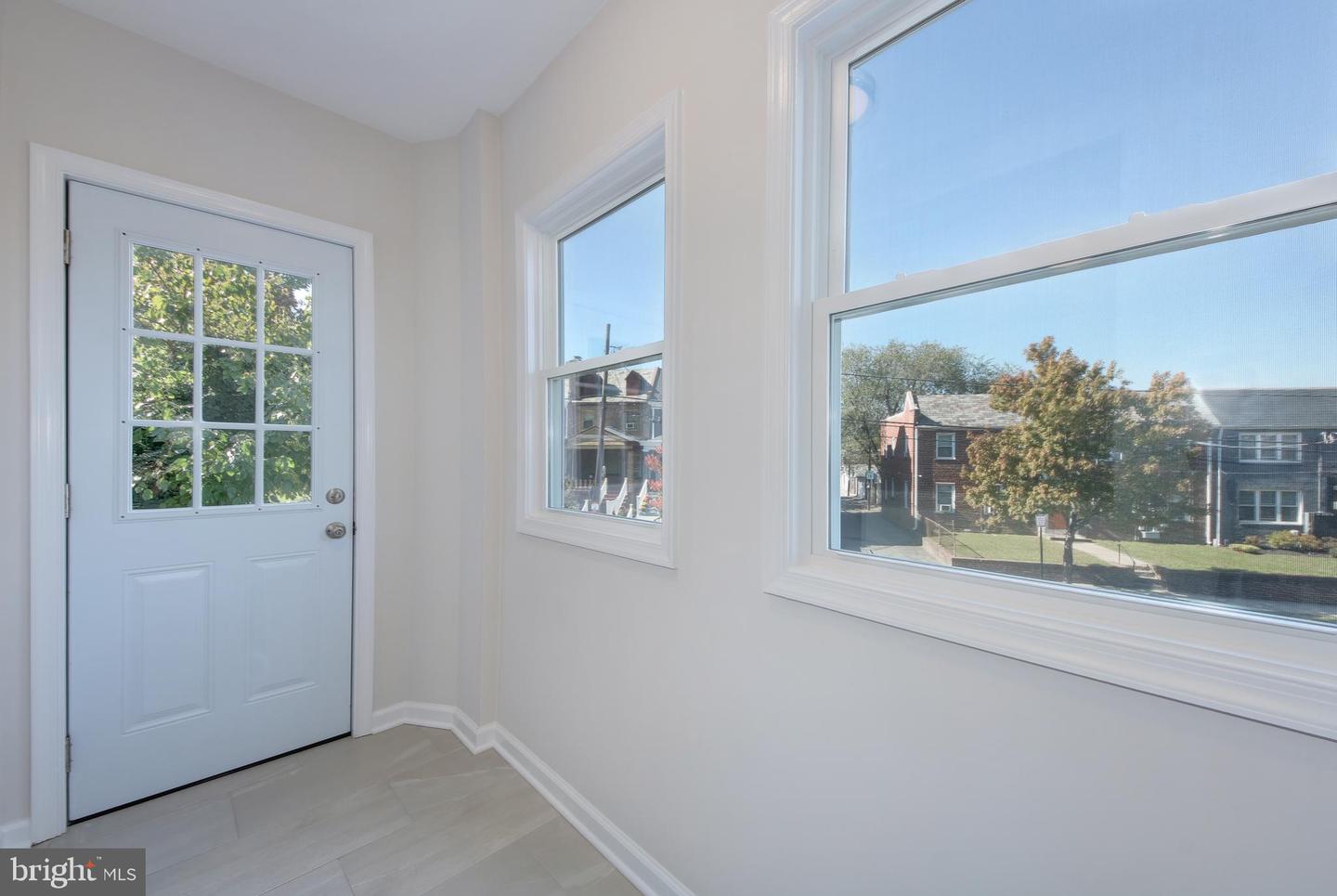 5200 KANSAS AVE NW, WASHINGTON, District Of Columbia 20011, 6 Bedrooms Bedrooms, ,3 BathroomsBathrooms,Residential,For sale,5200 KANSAS AVE NW,DCDC2165744 MLS # DCDC2165744