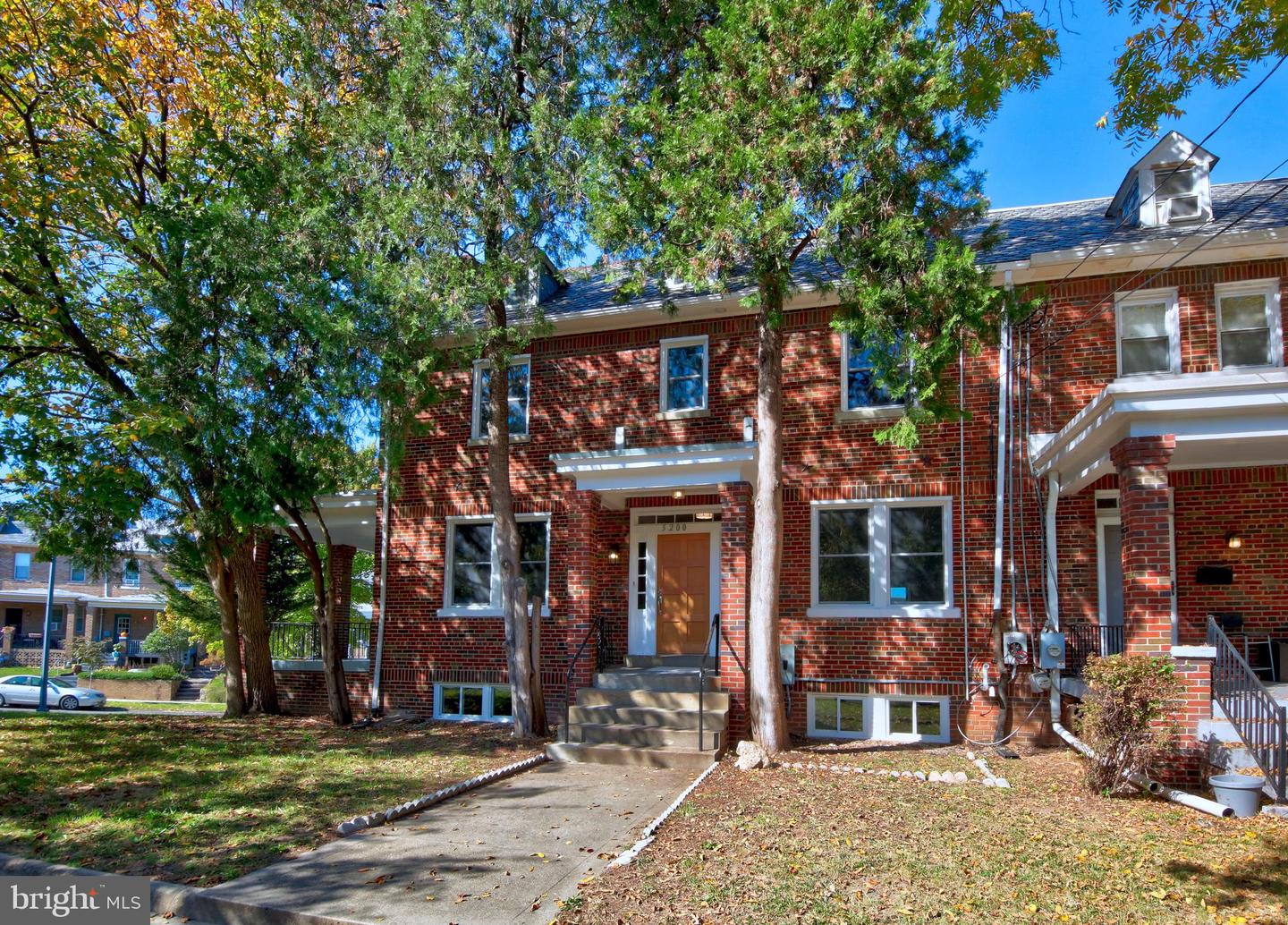 5200 KANSAS AVE NW, WASHINGTON, District Of Columbia 20011, 6 Bedrooms Bedrooms, ,3 BathroomsBathrooms,Residential,For sale,5200 KANSAS AVE NW,DCDC2165744 MLS # DCDC2165744