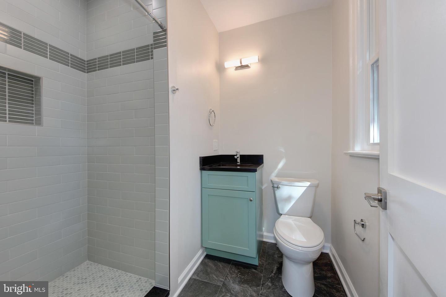5200 KANSAS AVE NW, WASHINGTON, District Of Columbia 20011, 6 Bedrooms Bedrooms, ,3 BathroomsBathrooms,Residential,For sale,5200 KANSAS AVE NW,DCDC2165744 MLS # DCDC2165744