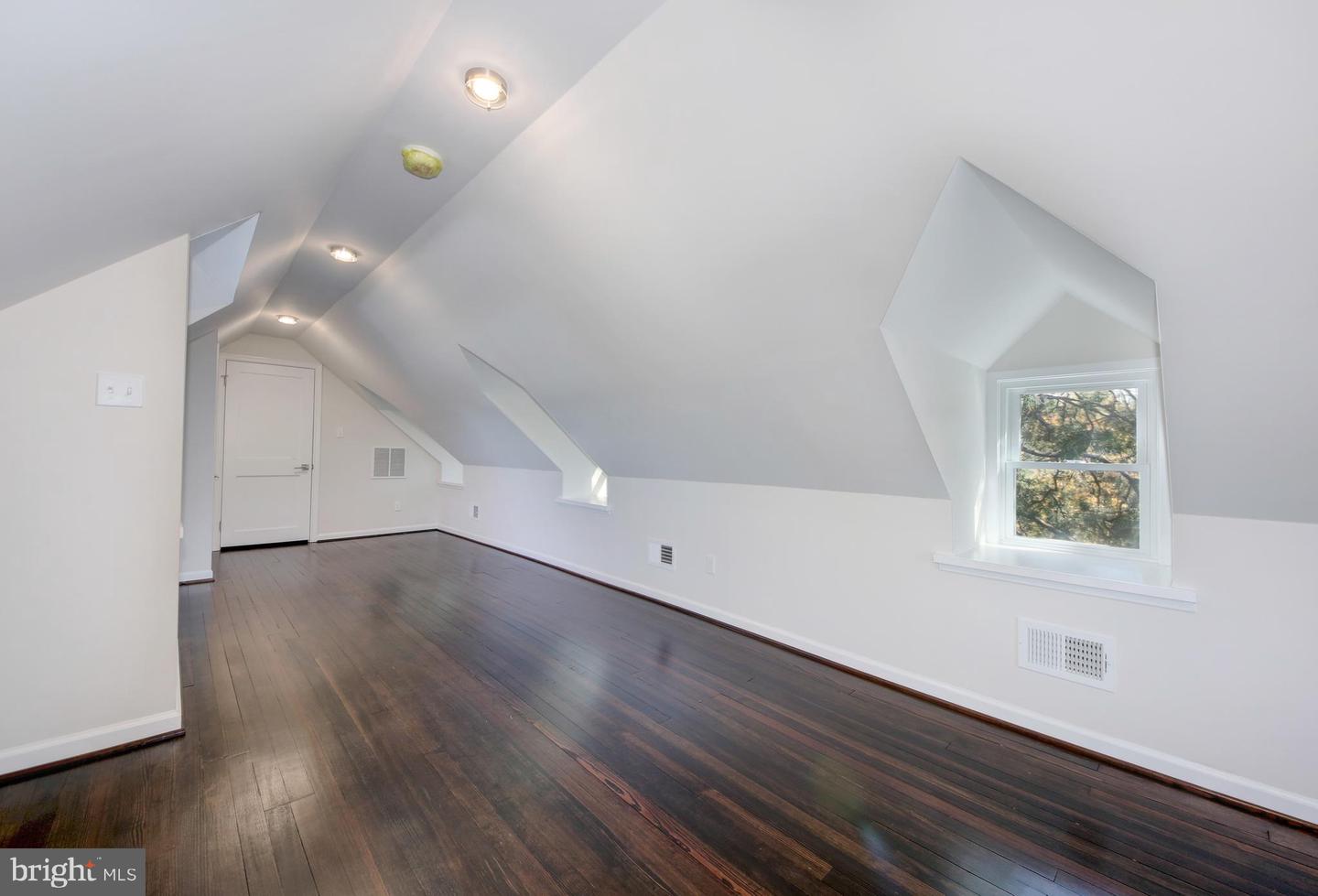 5200 KANSAS AVE NW, WASHINGTON, District Of Columbia 20011, 6 Bedrooms Bedrooms, ,3 BathroomsBathrooms,Residential,For sale,5200 KANSAS AVE NW,DCDC2165744 MLS # DCDC2165744
