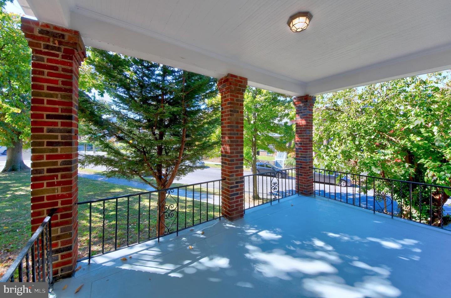 5200 KANSAS AVE NW, WASHINGTON, District Of Columbia 20011, 6 Bedrooms Bedrooms, ,3 BathroomsBathrooms,Residential,For sale,5200 KANSAS AVE NW,DCDC2165744 MLS # DCDC2165744