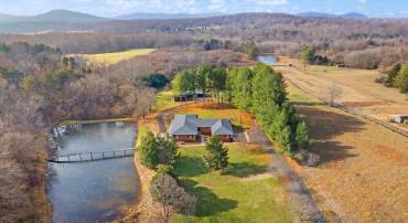 375 SEVEN PONDS RD, AMISSVILLE, Virginia 20106, 7 Bedrooms Bedrooms, ,4 BathroomsBathrooms,Residential,For sale,375 SEVEN PONDS RD,VARP2001876 MLS # VARP2001876