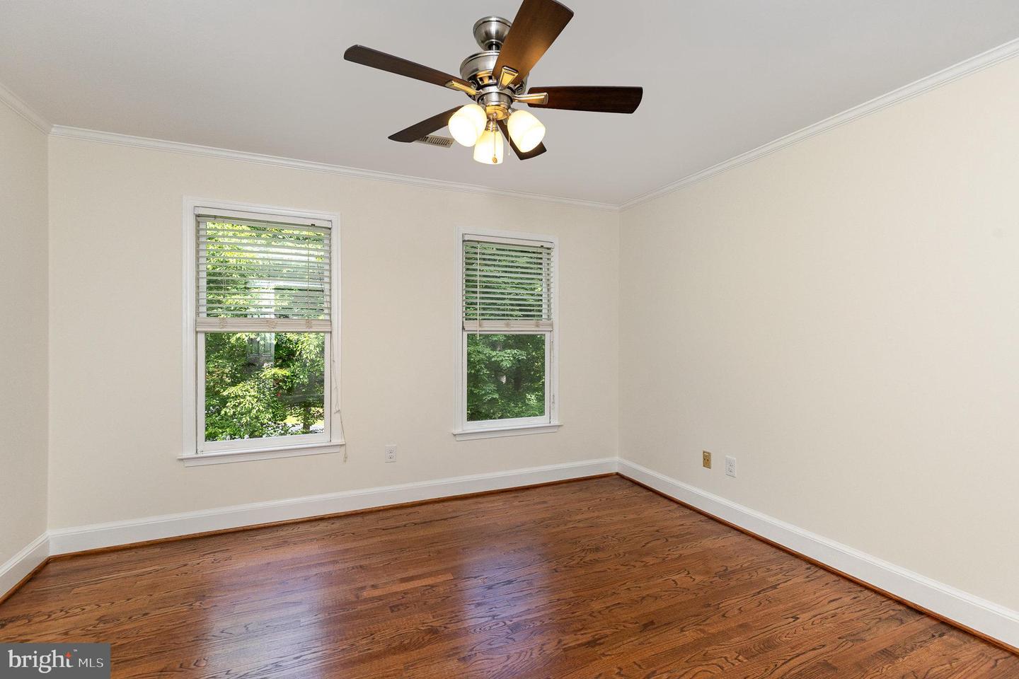 5811 WINDSOR RETREAT, WARRENTON, Virginia 20187, 4 Bedrooms Bedrooms, ,2 BathroomsBathrooms,Residential,For sale,5811 WINDSOR RETREAT,VAFQ2015172 MLS # VAFQ2015172