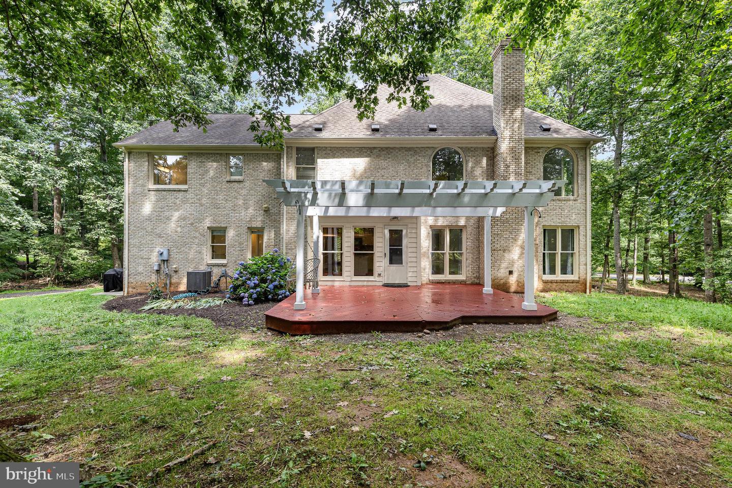 5811 WINDSOR RETREAT, WARRENTON, Virginia 20187, 4 Bedrooms Bedrooms, ,2 BathroomsBathrooms,Residential,For sale,5811 WINDSOR RETREAT,VAFQ2015172 MLS # VAFQ2015172